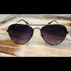 Diff Aviator Sunglasses